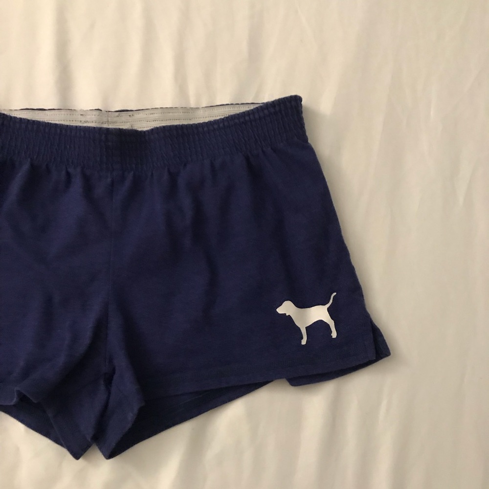 Sold🌷 - Picture 3 of 5